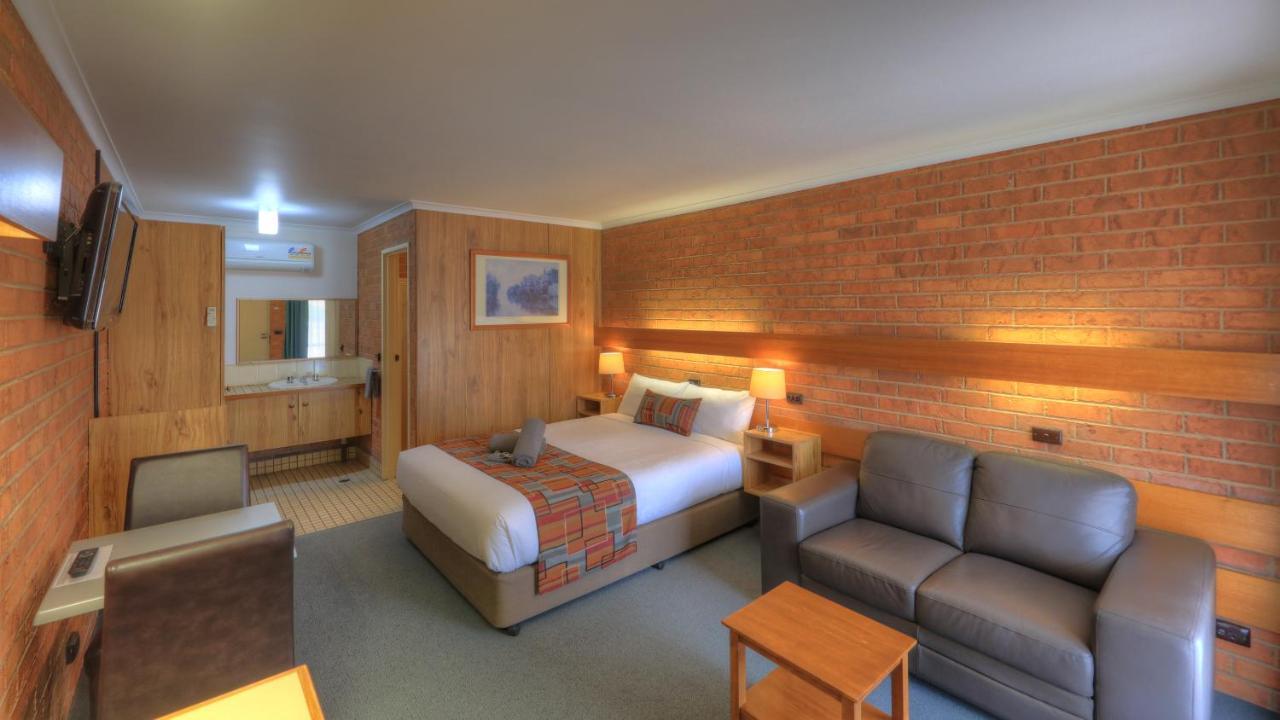 Moama Central Motel Эчука Экстерьер фото