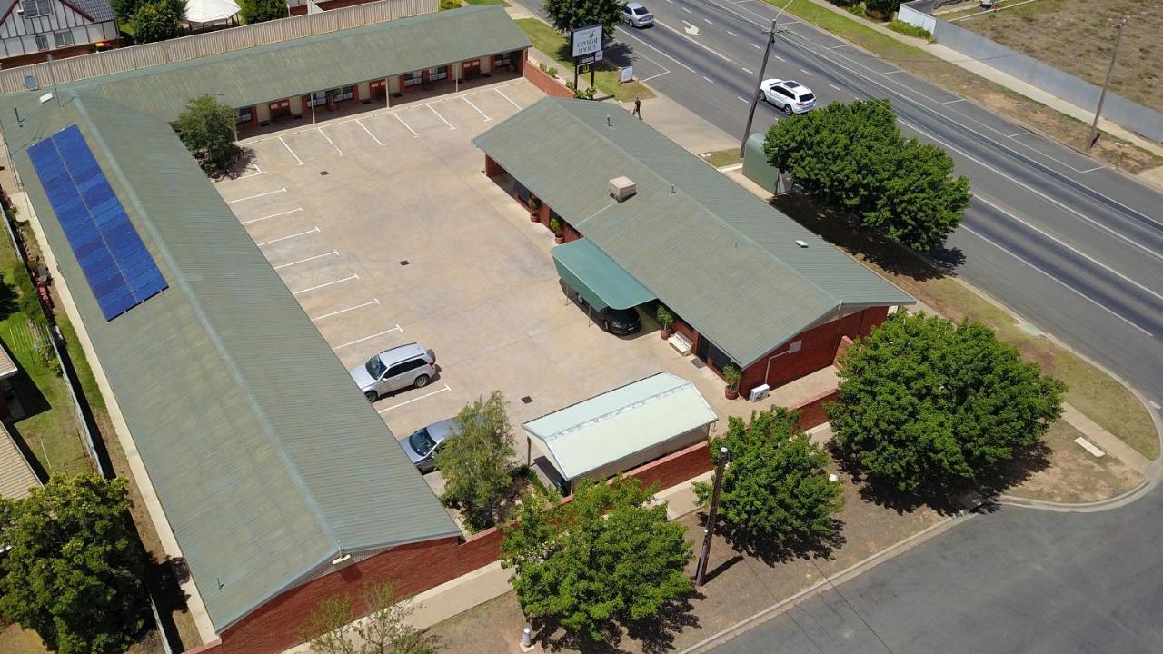 Moama Central Motel Эчука Экстерьер фото